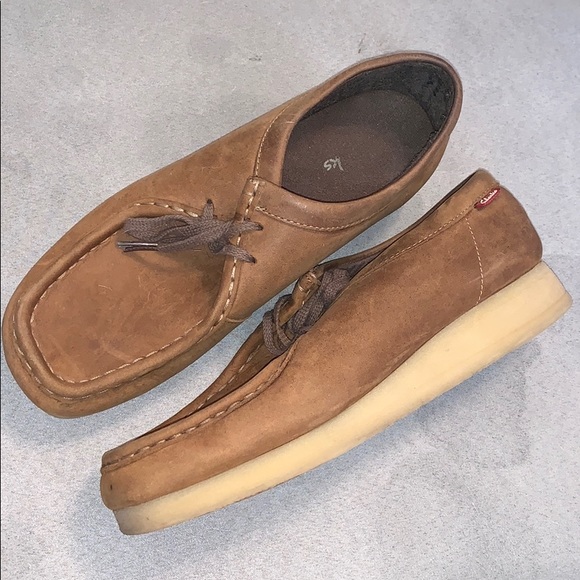 vegan clarks wallabees